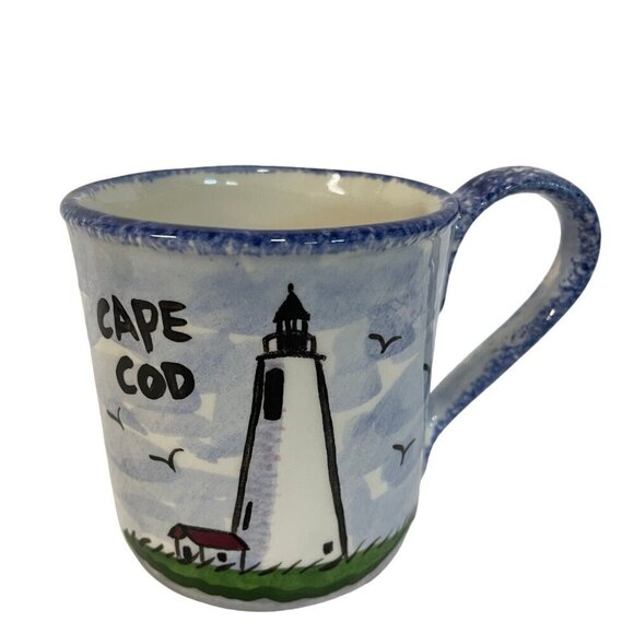 NOLA WATKINS Cape Cod Lighthouse Ceramic Mug 12oz Nautical Sea Gulls Beach - Picture 1 of 5